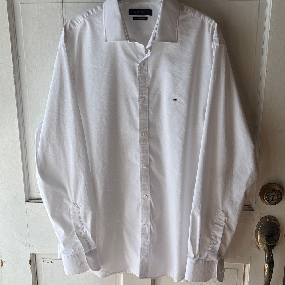 Tommy Hilfiger White Button-Up Dress Shirt with Small Flag Logo